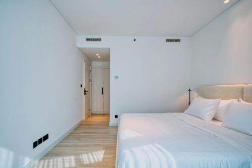 pexels-louie-alma-2154387078-33197291